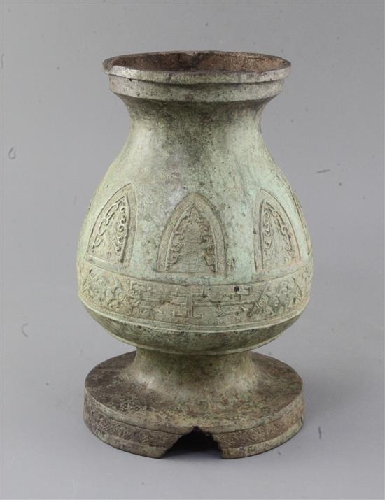 A Chinese archaic bronze ritual vessel, Eastern Zhou/Warring States, h. 28cm base panel lacking
